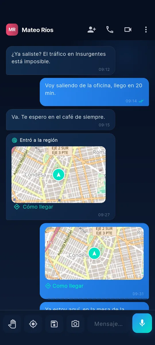 Conversación en la app con mensajes y una ubicación compartida sobre el mapa